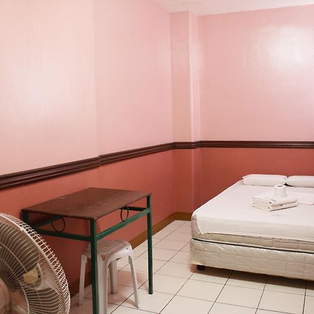 Gv Hotel - Baybay Экстерьер фото