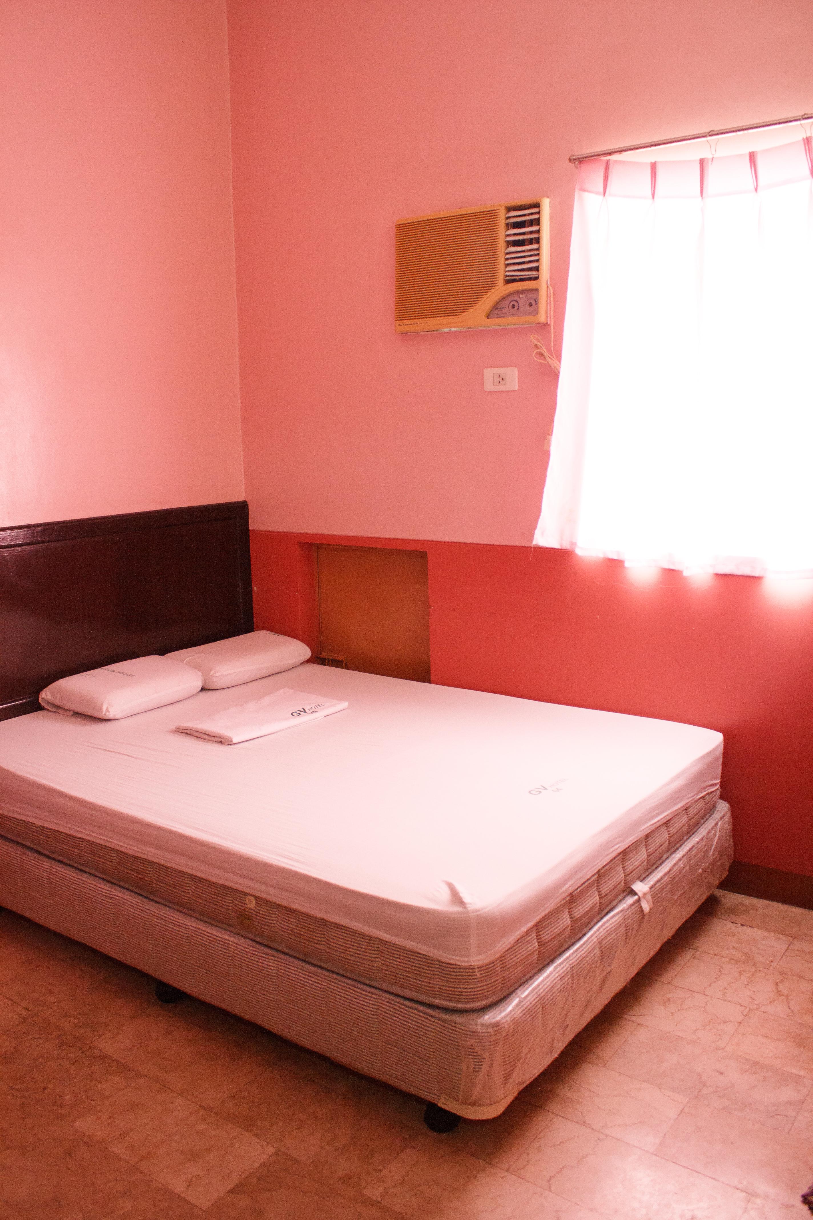 Gv Hotel - Baybay Экстерьер фото