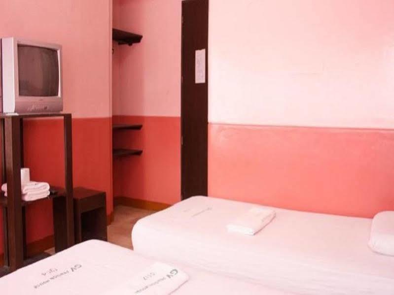 Gv Hotel - Baybay Экстерьер фото